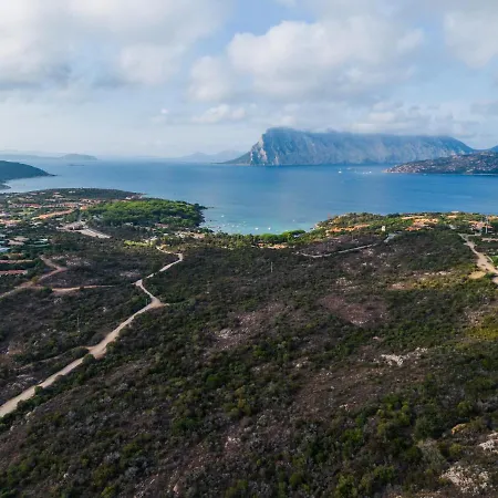 Villetta Elena San Teodoro Coda Cavallo * Capo Coda Cavallo